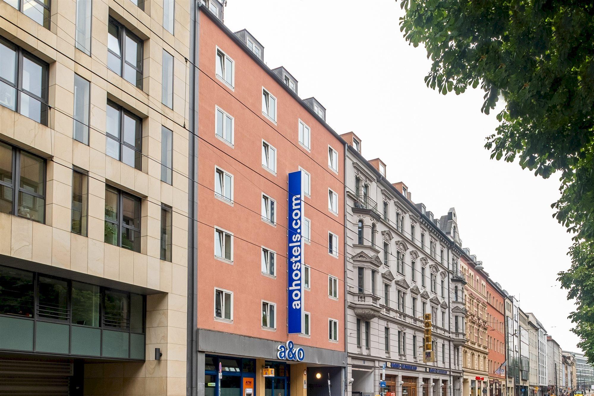 A&O Muenchen Hauptbahnhof Munique Exterior foto